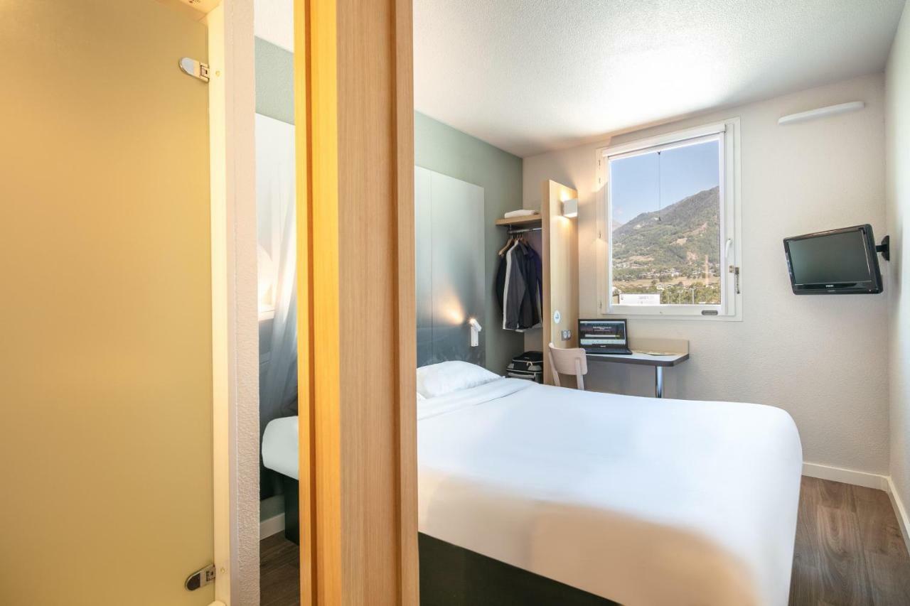 B&B Hotel Saint Jean De Maurienne Sainte-Marie-de-Cuines Exteriér fotografie